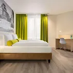 Hotel Super 8 By Wyndham Chemnitz