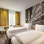 Super 8 By Wyndham 3*