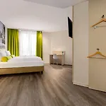 Super 8 By Wyndham Hotel Chemnitz
