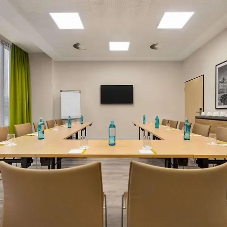 Super 8 By Wyndham Chemnitz