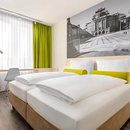 Super 8 By Wyndham Hotell