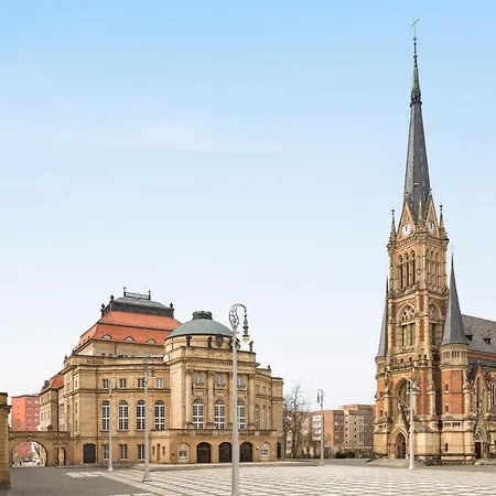 ホテル Super 8 By Wyndham 3*