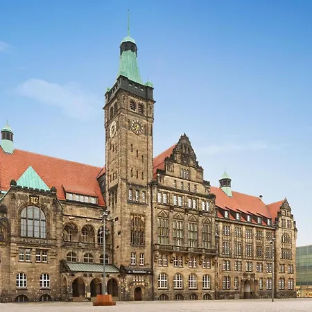 Super 8 By Wyndham 3*