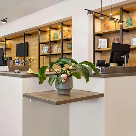 Hotel Super 8 By Wyndham