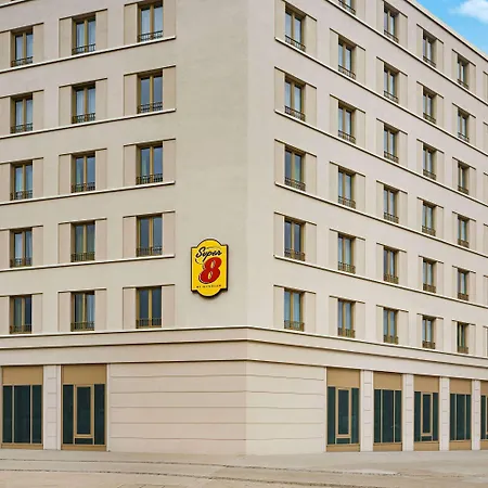 Hotell Super 8 By Wyndham 3*