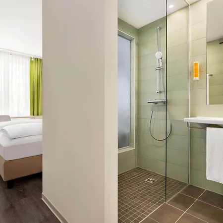 Super 8 By Wyndham Hotell