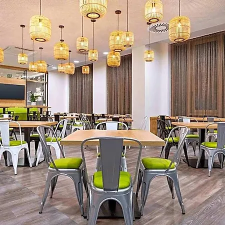 Super 8 By Wyndham 3* 켐니츠