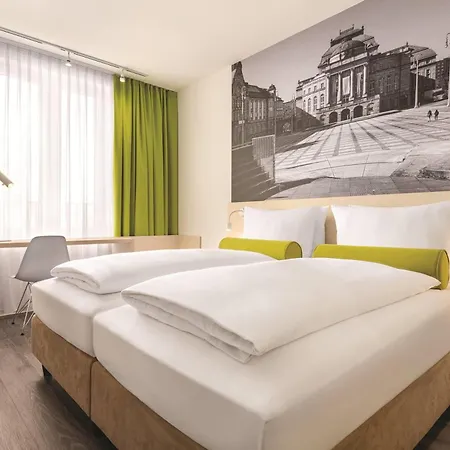 Super 8 By Wyndham Hotel Chemnitz