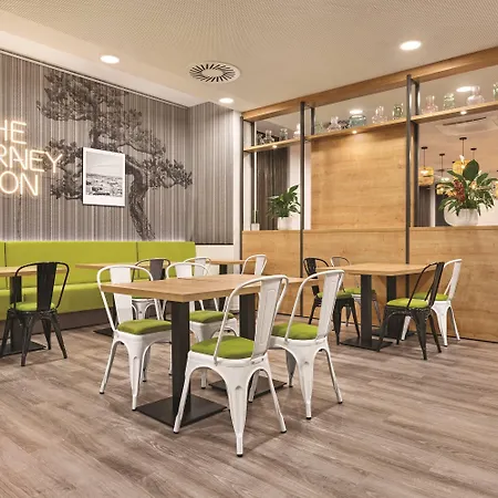 Super 8 By Wyndham Hotel Chemnitz
