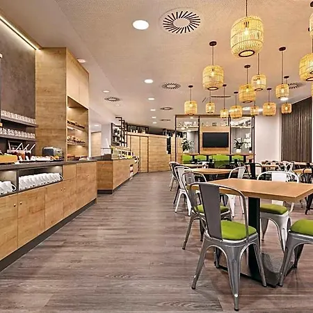 Hotel Super 8 By Wyndham