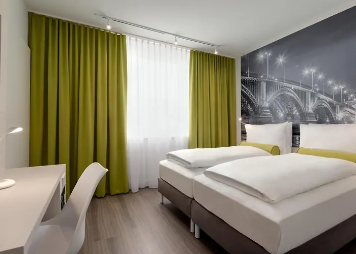 Super 8 By Wyndham