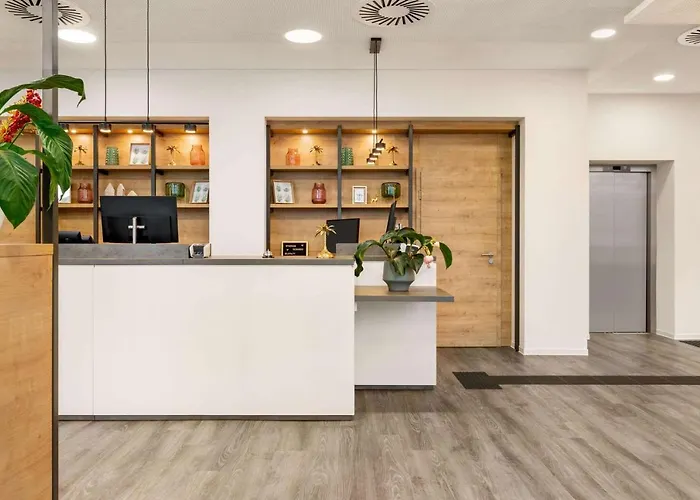 Super 8 By Wyndham فندق 3*