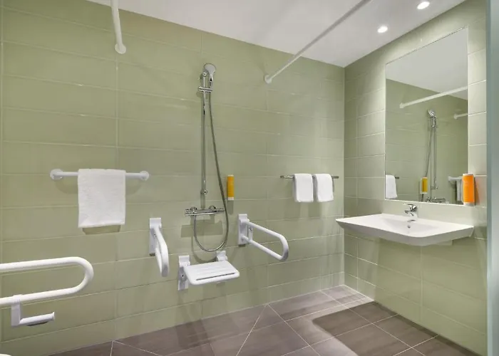 Super 8 By Wyndham فندق