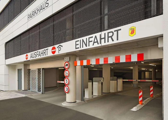 Super 8 By Wyndham فندق 3*