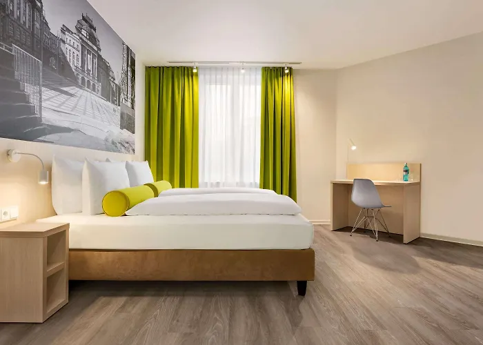 Super 8 By Wyndham فندق 3*